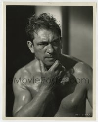 4m604 LOST PATROL 8x10.25 still '34 barechested Victor McLaglen as iron-nerved Sgt. by Bachrach!