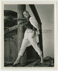 4m618 LUANA PATTEN 8.25x10 still '57 full-length portrait with white pants standing on pier!