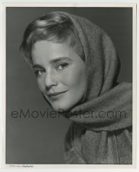 4m655 MARIA SCHELL 8.25x10 still '59 portrait of the pretty Austrian star from The Hanging Tree!