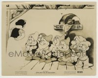 4m849 SNOW WHITE & THE SEVEN DWARFS 8x10.25 still R51 Disney, she makes them show they washed!