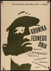 4y849 CHRONICLE OF ONE DAY Polish 24x34 '65 Vienos dienos kronika, cool art by Leszek Holdanowicz!