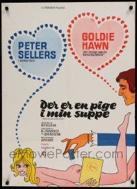 5p147 THERE'S A GIRL IN MY SOUP Danish '71 different artwork of Peter Sellers & naked Goldie Hawn!