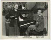 5s246 EASTER PARADE 8.25x10.25 still '48 Fred Astaire at piano listens to Judy Garland sing!