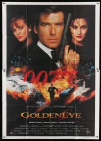5w082 GOLDENEYE Italian 2p '96 Pierce Brosnan as secret agent James Bond 007, cool montage!