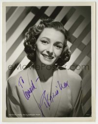 5y437 PATRICIA NEAL signed 8x10.25 still '40s head & shoulders smiling portrait of the actress!