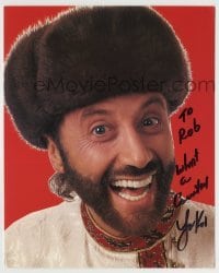 5y286 YAKOV SMIRNOFF signed color 8x10 publicity still '00s c/u of the What a Country comedian!