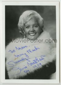5y514 JESSIE MATTHEWS signed 5x7 photo '79 great smiling portrait in fur, later in her career!