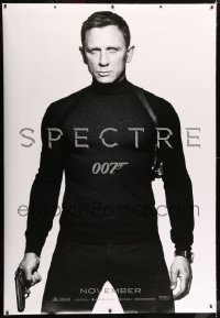 5z241 SPECTRE DS bus stop '15 cool image of Daniel Craig as James Bond 007 with gun!