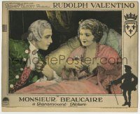 6c015 MONSIEUR BEAUCAIRE LC '24 close up of Rudolph Valentino romancing pretty Bebe Daniels!