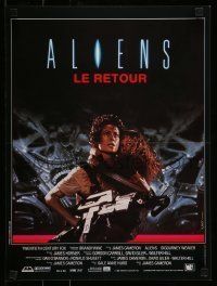6j567 ALIENS French 15x21 '86 James Cameron, close up of Sigourney Weaver carrying Carrie Henn!