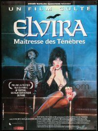 6p678 ELVIRA MISTRESS OF THE DARK French 1p '90 sexy Cassandra Peterson with skeleton in theater!