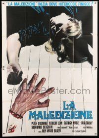 6p004 AND NOW THE SCREAMING STARTS Italian 2p '74 great different art of girl by severed hand!