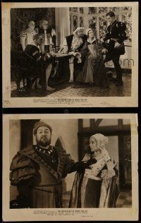 6s960 PRIVATE LIFE OF HENRY VIII 2 8x10 stills R47 Charles Laughton, Merle Oberon as Anne Boleyn!