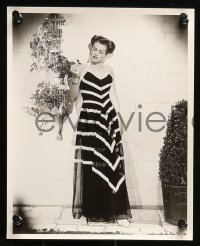 6s854 JANIS PAIGE 3 8x10 stills '40s super sexy portraits of the star in three great dresses!