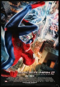 6z078 AMAZING SPIDER-MAN 2 int'l advance DS 1sh 2014 Garfield, Fights with Electro, far away image!