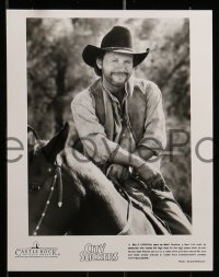 7d711 CITY SLICKERS presskit w/ 9 stills 1991 Alvin cover art, cowboys Billy Crystal & Daniel Stern!