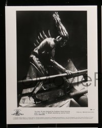 7d770 SPECIES presskit w/ 6 stills 1995 morphing alien Natasha Henstridge, Ben Kingsley, sci-fi!