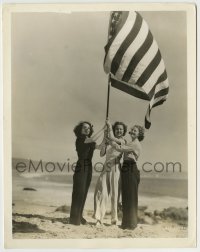 7h227 BETTY FURNESS/ELEANOR STEWART/JEAN CHATBURN 8x10.25 still 1930s celebrating the 4th of July!