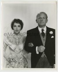 7h387 FATHER OF THE BRIDE 8.25x10 still 1950 best portrait of dad Spencer Tracy & Elizabeth Taylor!