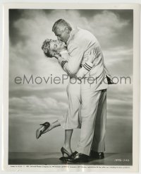 7h560 LADY TAKES A FLYER 8.25x10 still 1958 best romantic portrait of Jeff Chandler & Lana Turner!