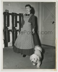 7h583 LITTLE WOMEN candid 8x10.25 still 1949 June Allyson & dog July returning from the sound stage!