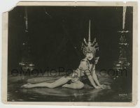 7h727 PICCADILLY 7.75x10.25 still 1929 incredible image of sexy Anna May Wong in wild costume!