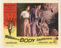 7m053 INVASION OF THE BODY SNATCHERS LC 1956 scared Kevin McCarthy & Dana Wynter outside cave!