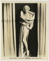8a043 42nd STREET 8x10.25 still 1933 super sexy portrait of showgirl Mary Jane Halsey on pedestal!