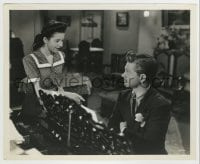 8a083 BABES ON BROADWAY 8.25x10 still 1941 Virginia Weidler falls in love with Mickey Rooney!