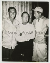 8a092 BEAU JAMES candid 7.5x9.5 still 1957 Danny Kaye & singer Johnny Ray visit Bob Hope on set!