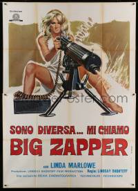 8f085 BIG ZAPPER Italian 2p 1973 different art of sexy blonde Linda Marlowe with Maxim gun!