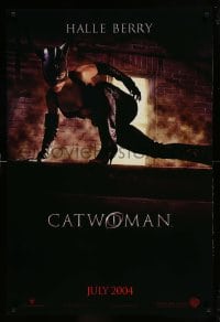 8r327 CATWOMAN teaser DS 1sh 2004 great image of sexy Halle Berry in mask!