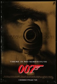 8r473 GOLDENEYE DS advance 1sh 1995 Pierce Brosnan as James Bond 007, cool gun & eye close up!