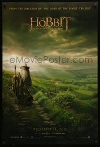 8r518 HOBBIT: AN UNEXPECTED JOURNEY teaser DS 1sh 2012 cool image of Ian McKellen as Gandalf!