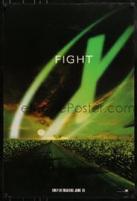 8r987 X-FILES style A teaser DS 1sh 1998 David Duchovny, Gillian Anderson, Fight the Future!