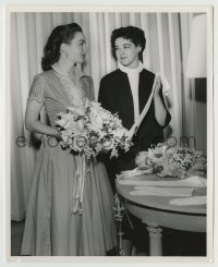 8s081 ANN BLYTH 8x10 still 1953 consulting with Academy Award winning designer for her wedding!