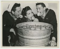 8s082 ANN MILLER 8.25x10 still 1940s c/u bobbing for apples with two Navy sailors by Cronenweth!