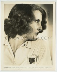 8s108 BARBARA STANWYCK 8x10.25 still 1935 profile portrait of the star promoting Annie Oakley!