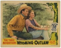 8z988 WYOMING OUTLAW LC 1939 romantic close up of Mesquiteer John Wayne & Pamela Blake, rare!