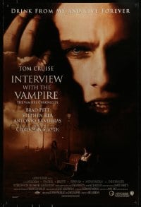 9g484 INTERVIEW WITH THE VAMPIRE advance DS 1sh 1994 close up of fanged Tom Cruise, Brad Pitt!