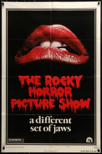9p735 ROCKY HORROR PICTURE SHOW style A 1sh 1975 c/u lips image, a different set of jaws!