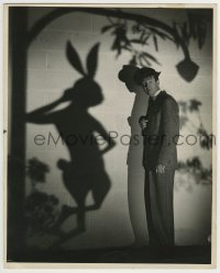 9x086 HARVEY deluxe 11.25x14 still 1950 James Stewart with 6 foot imaginary rabbit shadow, best!