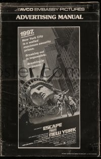 9x644 ESCAPE FROM NEW YORK pressbook 1981 John Carpenter, art of decapitated Lady Liberty by S. Watts!
