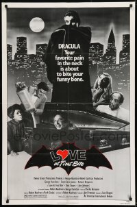 9y528 LOVE AT FIRST BITE 1sh 1979 AIP, wacky vampire image of George Hamilton as Dracula!