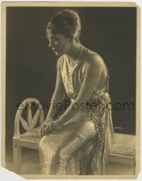 1b193 IRENE BORDONI signed deluxe 11x14 still 1920s seated portrait in shimmering dress by Apeda!