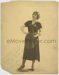 1b194 IRENE BORDONI signed deluxe 11x14 still 1922 standing smiling portrait with hand in apron!