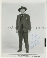 1b338 BARTON MACLANE signed 8x10 still 1964 full-length portrait from Law of the Lawless!