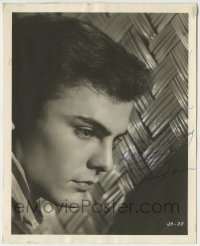 1b483 JOHN SAXON signed deluxe 8x10 still 1950s head & shoulders close up when he was super young!