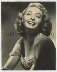 1b543 PATRICIA NEAL signed deluxe 7.5x9.5 still 1949 smiling in low-cut blouse from John Loves Mary!