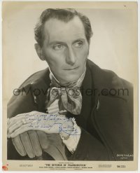 1b549 PETER CUSHING signed 8x10 still 1958 great close portrait from The Revenge of Frankenstein!